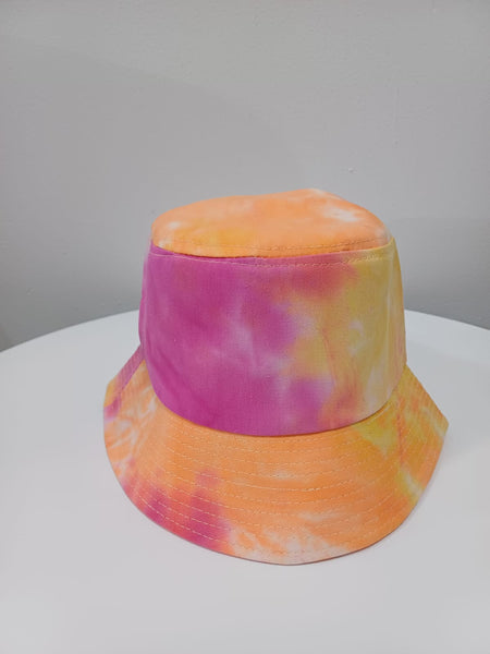 Sombrero de tela, color naranja-rosa